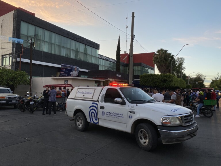 Hombre asesina a navajazos a dos mujeres dentro de la Universidad Tecnológica de Guadalajara