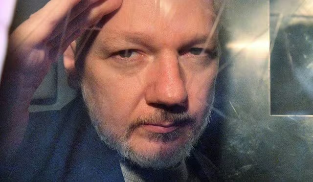 JULIAN ASSANGE