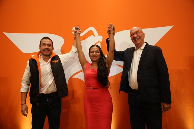 Karla Muñoz se registra como candidata de MC al gobierno de Chiapas