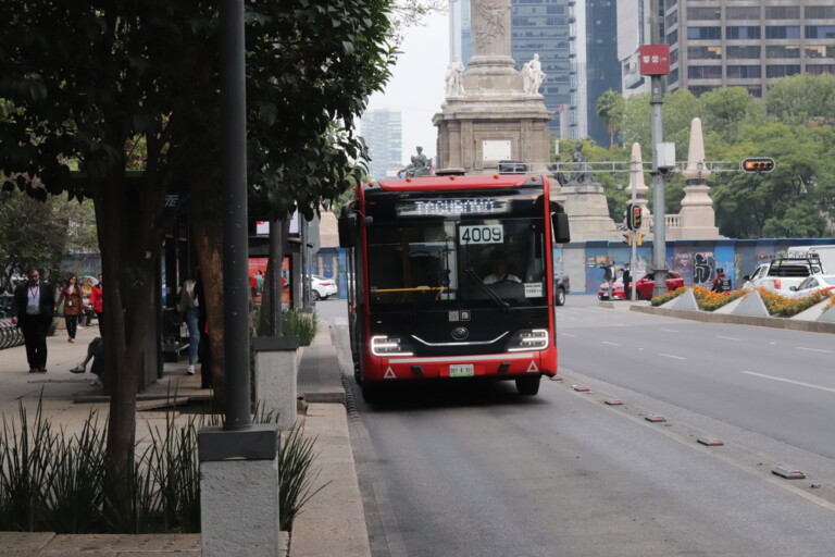 Metrobús extiende servicio de apoyo temporal por modernización de Línea 1 del Metro