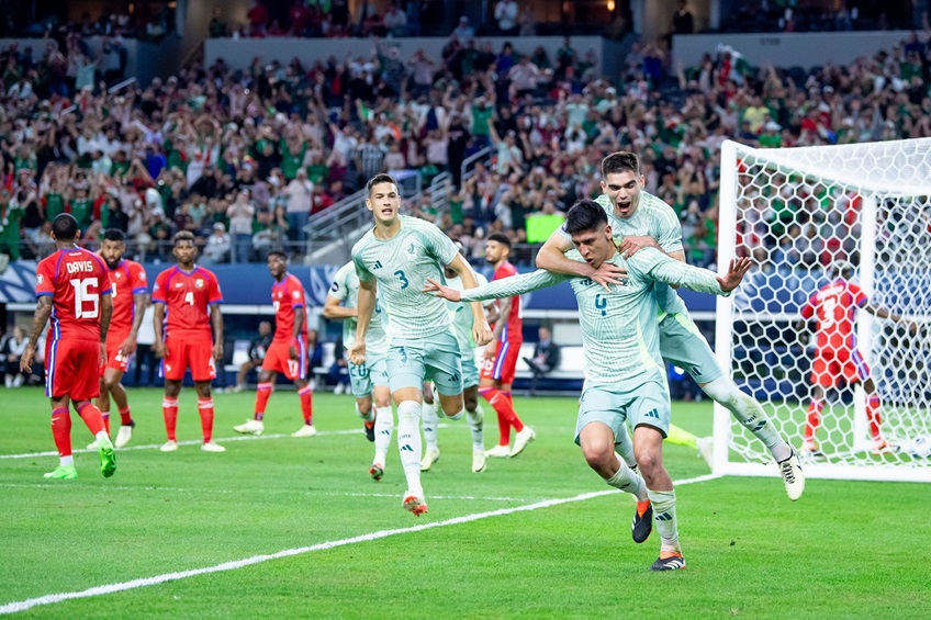 México golea 3-0 a Panamá y avanza a la final de la Nations League de Concacaf