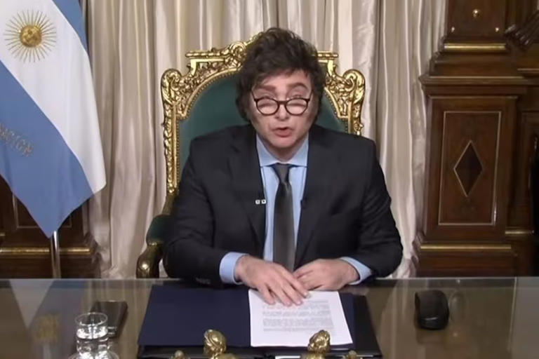 Javier Milei elimina el financiamiento público a los partidos políticos