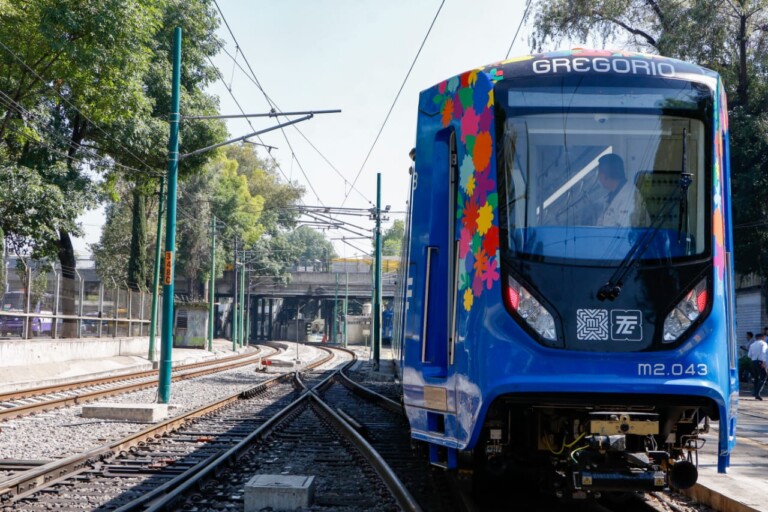 ¡Impulso a la movilidad! Inauguran nuevos trenes ligeros en la CDMX