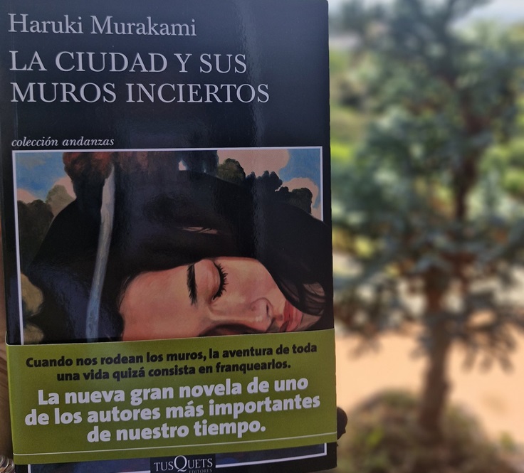 ‘La ciudad y sus muros inciertos‘, de Haruki Murakami, llega a librerías