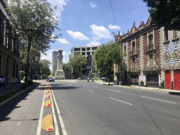 Avenida Bucareli es reconocida por la revista Time Out como una de las calles más fascinantes del mundo