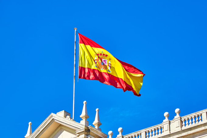 España pone fin a las “visas doradas” para extranjeros