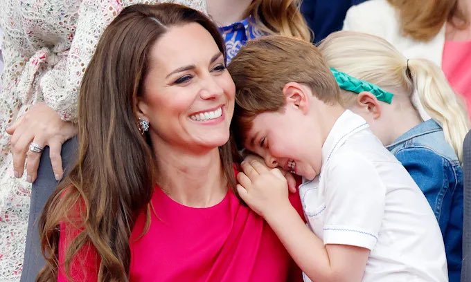 Kate Middleton comparte tierna foto del príncipe Louis por su cumpleaños
