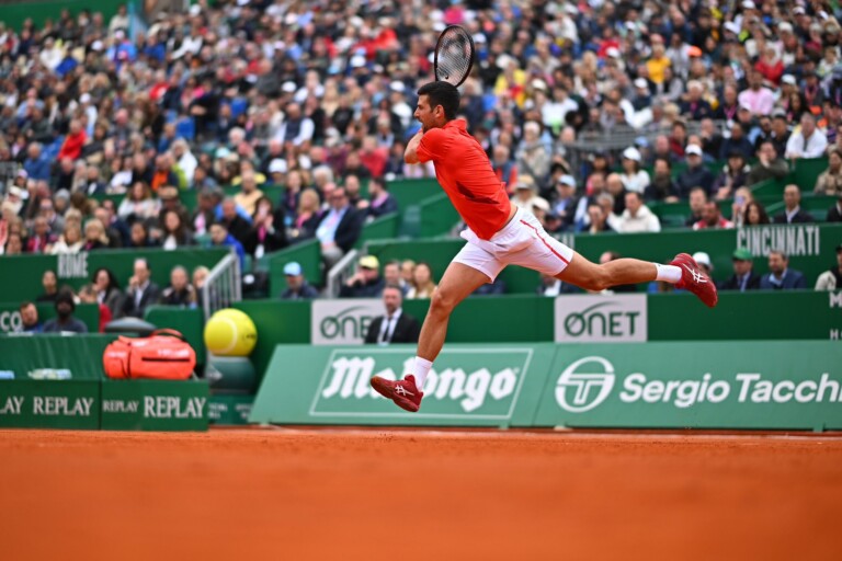 Novak Djokovic despeja dudas con una victoria arrolladora en el Rolex Monte-Carlo Masters
