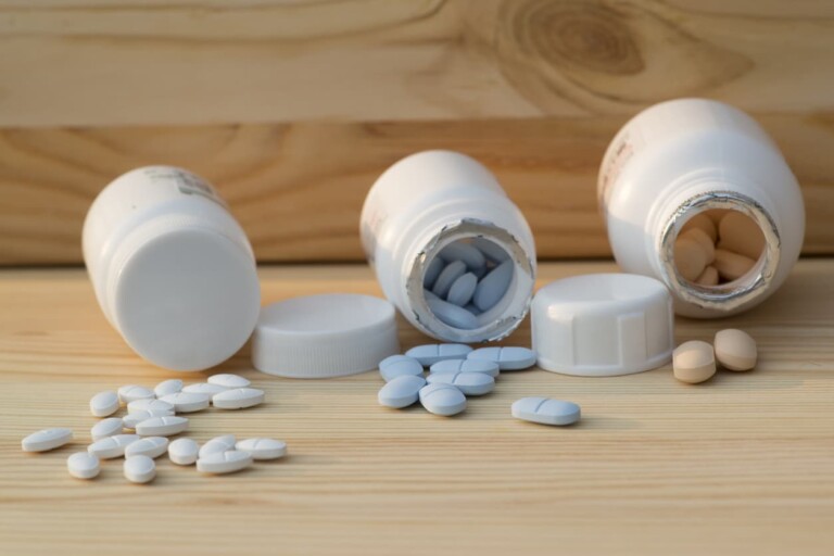 Alerta Cofepris por falsificación de tres medicamentos