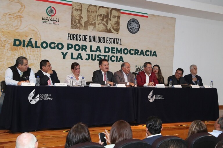 Analizan reformas al régimen del Poder Judicial, en foro de diálogo convocado por la Jucopo, en Puebla