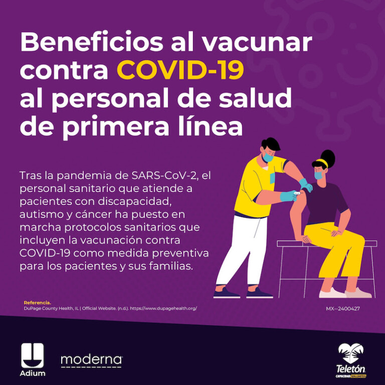 Profesionales de la salud son vacunados contra COVID-19 en los Centros Teletón