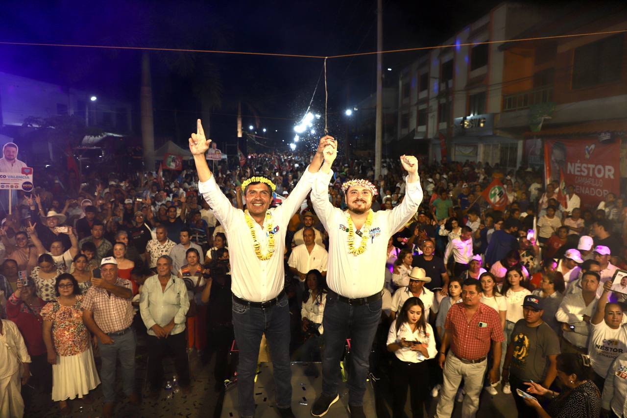 Eduardo Rivera recibe bastón de mando en el municipio de Venustiano Carranza