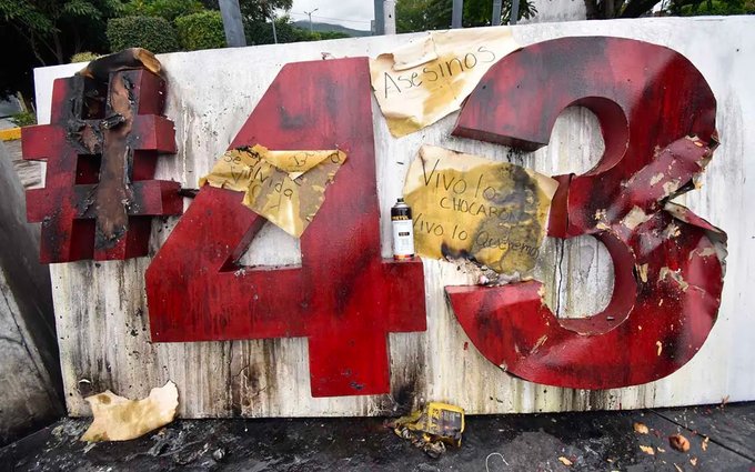 Jueza ordena liberar a 8 militares implicados en el caso Ayotzinapa