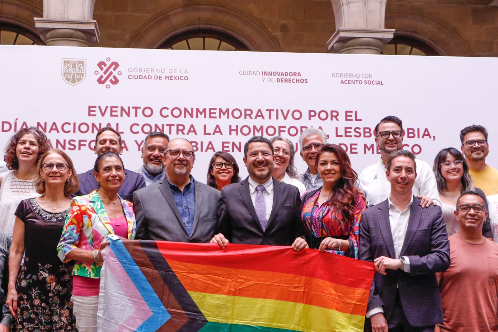 Martí Batres Guadarrama: Ciudad de México, un Faro en la Lucha contra la Homofobia y la Discriminación