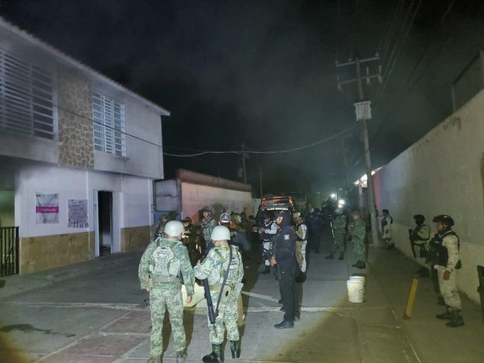 Queman paquetería y sede electoral en Chicomuselo, Chiapas