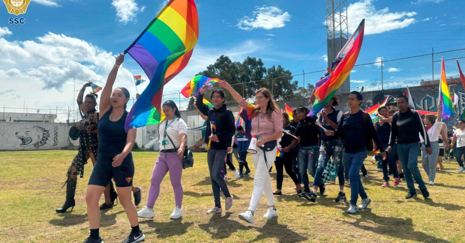 La SSC de la CDMX celebra el primer Torneo de Futbol LGBTTTIQ+ 2024 en la Penitenciaría de Iztapalapa