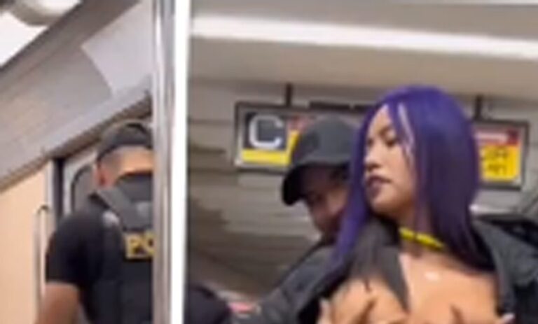 Escándalo en el Metro de la CDMX: Luna Bella graba video explícito