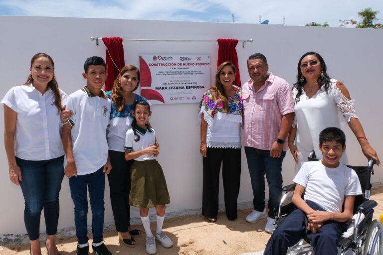 Mara Lezama entrega nuevas instalaciones para educación especial en Playa del Carmen