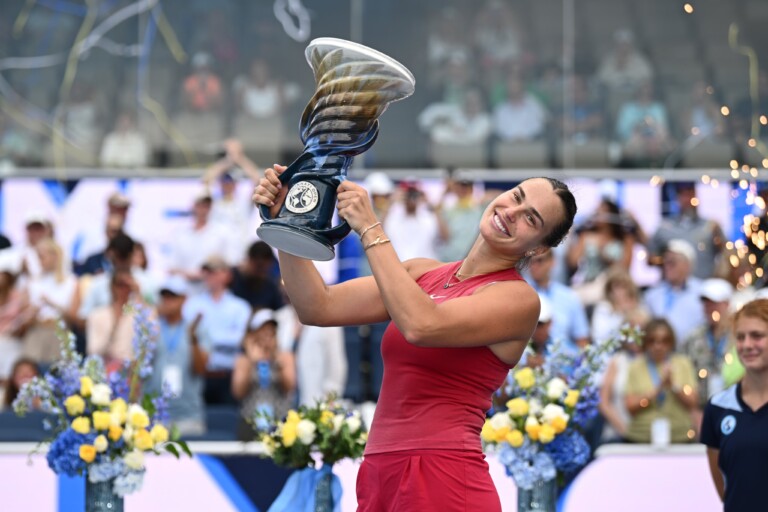 Asegura Sabalenka su sexto título WTA 1000 con victoria sobre Jessica Pegula