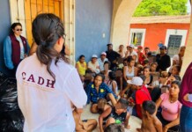 Caravana migrante llega a Oaxaca; pernoctan en Tapanatepec