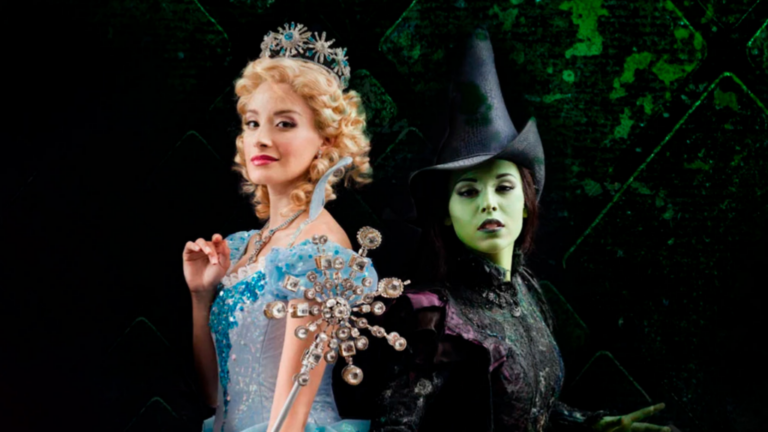 Danna y Ceci de la Cueva Elphaba Glinda Wicked