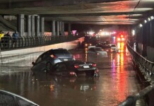 Lluvias desquician a Naucalpan; se inundan vialidades y casas