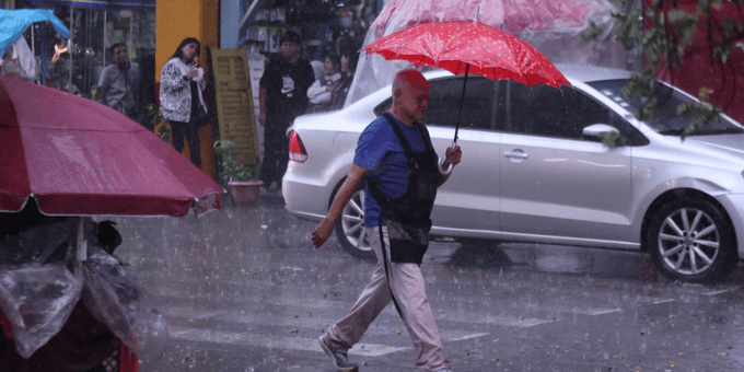 Prevén lluvias intensas en Chiapas, Jalisco, Nayarit, Oaxaca, Sinaloa y Tabasco para este martes