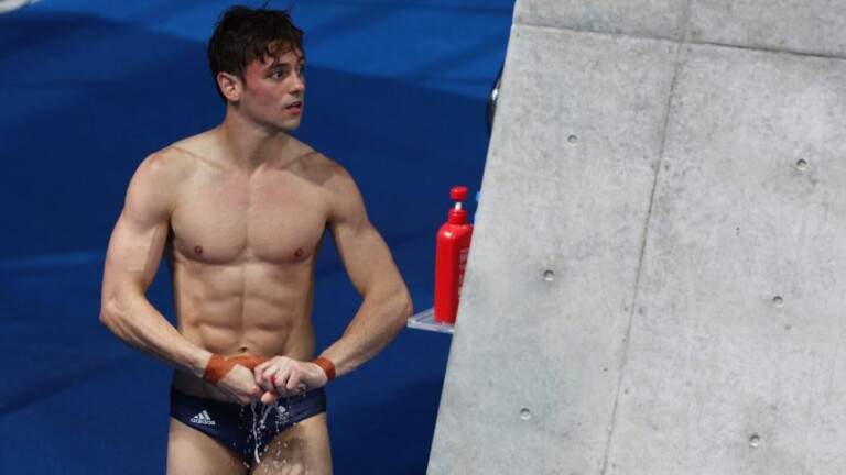 Tom Daley anuncia su retiro de los clavados