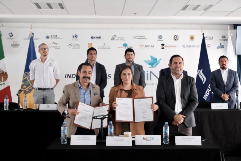 Turismo de Jalisco y Canirac firman convenio para impulsar al sector restaurantero