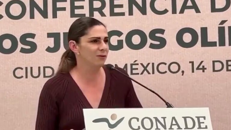 Todo lo que gano me lo trago: Ana Gabriela Guevara