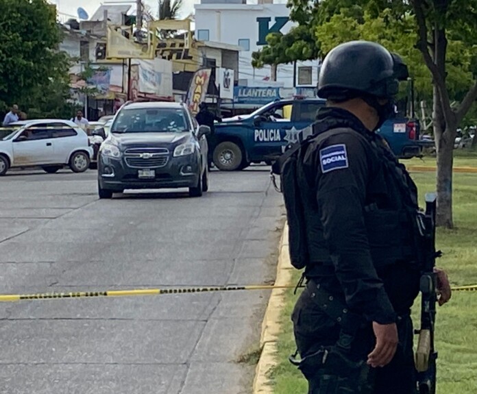 Asesinan a comandante de la Policía Municipal de Mazatlán