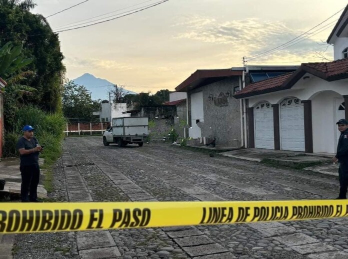 Comando irrumpe en salón de fiestas en Chiapas; matan a dos