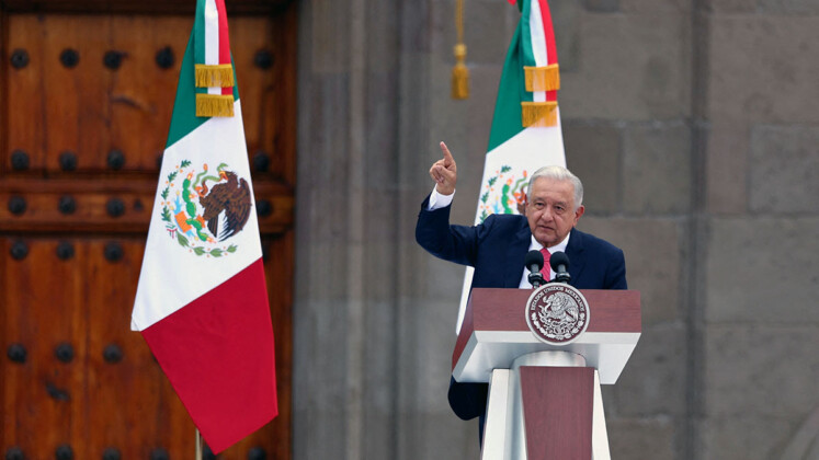 Final de un gobierno que soñó con Dinamarca