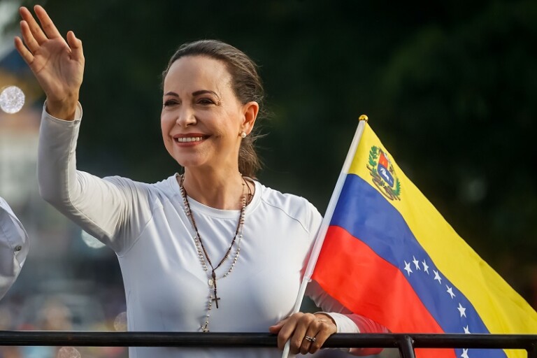 La líder opositora María Corina Machado llama a una movilización mundial contra Nicolás Maduro