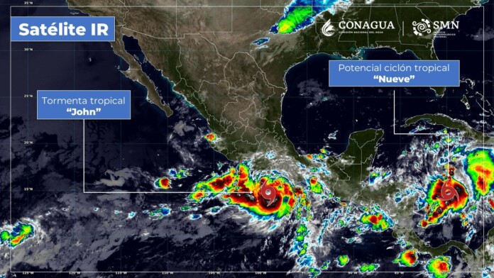 Tormenta 'John' se sigue fortaleciendo frente a Oaxaca