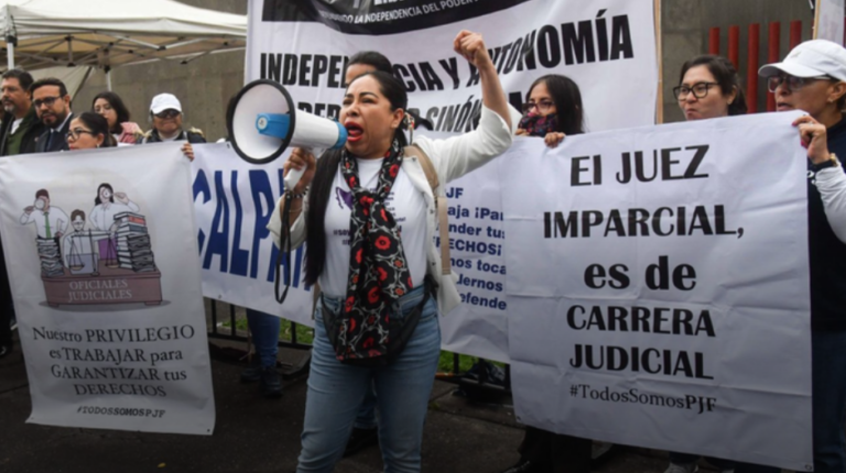 Reforma pega a temas de género e inclusión y pone en peligro la justicia a mujeres