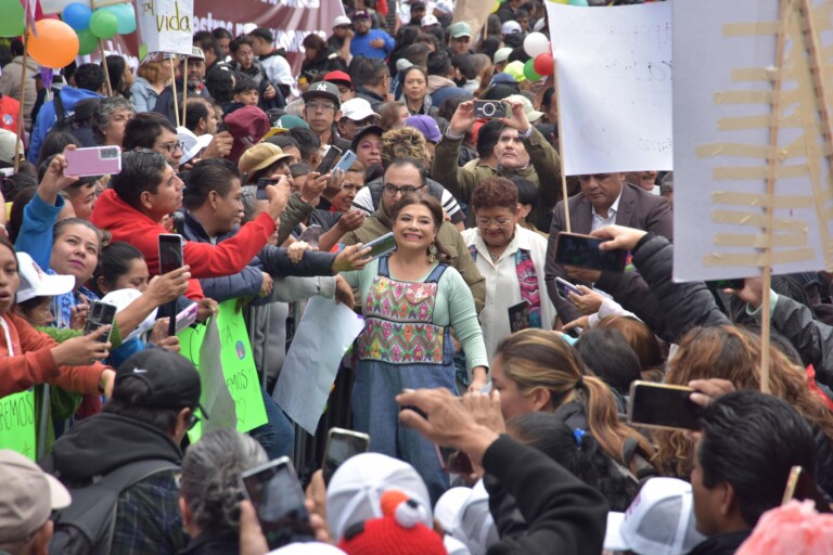 Clara Brugada se despide de San Miguel Teotongo para asumir la Jefatura de Gobierno