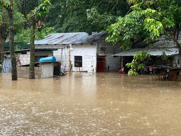 Depresión tropical Once-E amenaza con volverse en tormenta frente a Oaxaca