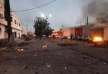 Explota coche bomba frente a la Dirección de Seguridad Pública de Acámbaro, Guanajuato