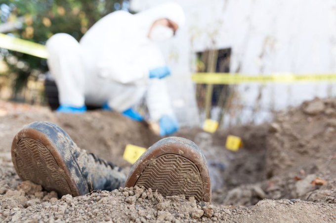 Hallan fosa clandestina con al menos tres cuerpos en Xochitepec, Morelos