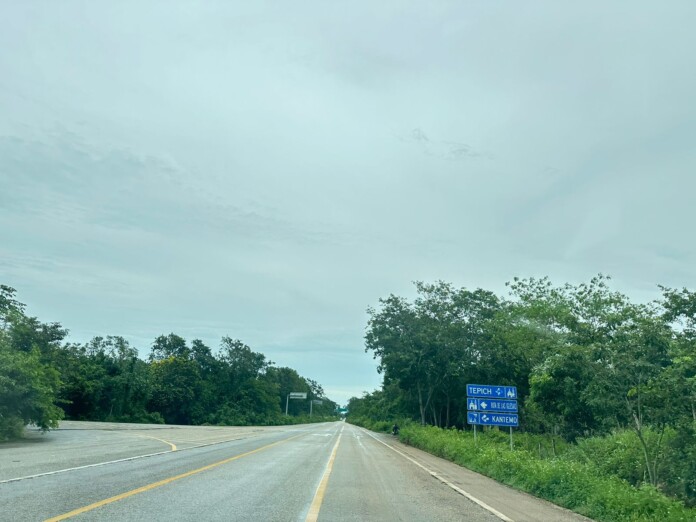 Layda Sansores exige reparación de carreteras en Campeche