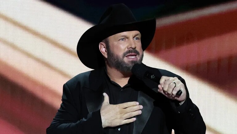 Demandan a Garth Brooks por presunta violación y agresión sexual