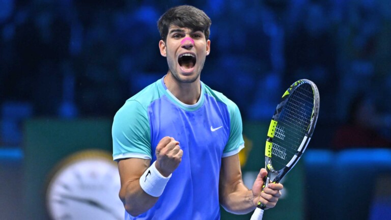 Carlos Alcaraz brilla en las Nitto ATP Finals y sigue en la lucha por el título