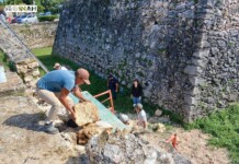 Restauran muro del foso perimetral del Fuerte de Bacalar