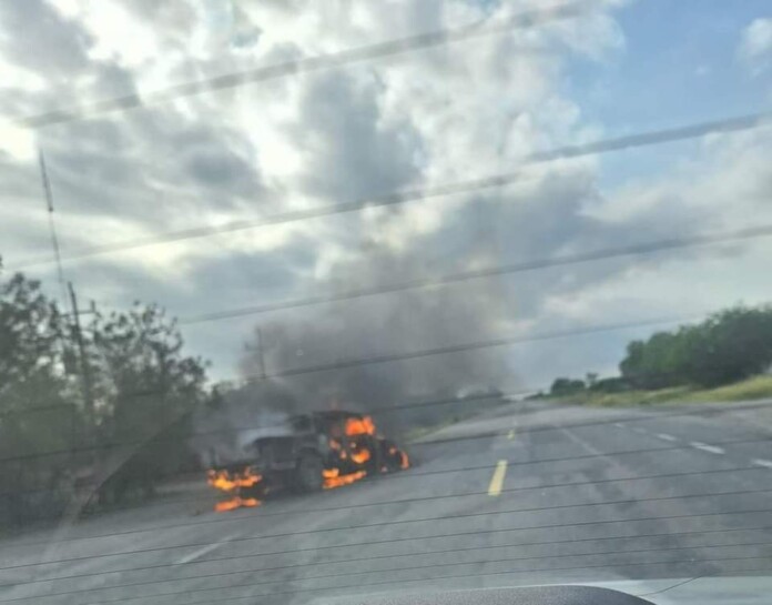 Se registran balaceras y bloqueos en Tamaulipas