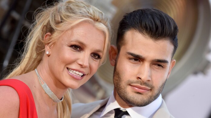 Britney Spears celebra su cumpleaños con su divorcio