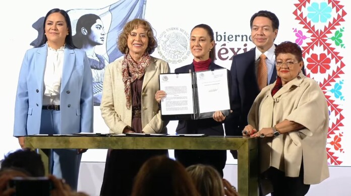 Crean la Universidad Nacional Rosario Castellanos; primera sede fuera de la CDMX será en Chiapas