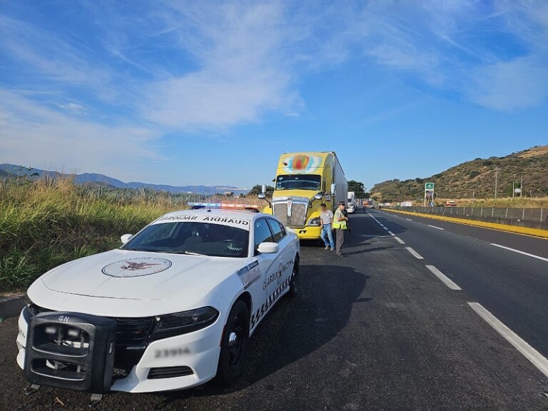 En Nayarit, Guardia Nacional implementa operativos carreteros para prevenir delitos y hechos de tránsito