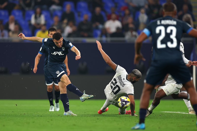 Pachuca golea al campeón de la Libertadores y se corona en la Copa Intercontinental 2024