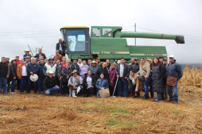 Temamatla, Estado de México. Imagen de internet. Reunión con productores del campo.